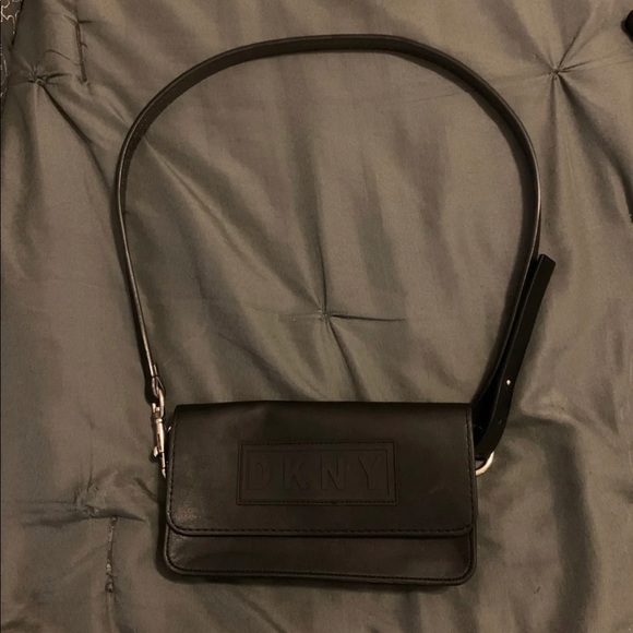 DKNY Fanny Pack Waist Bag - Picture 2 of 3